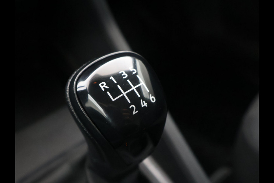 Volkswagen Caddy Cargo 2.0 TDI TREND + TREKHAAK | CRUISE | BLUETOOTH | KAST | AIRCO | PARKEERSENSOREN