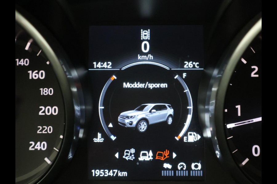 Land Rover Discovery Sport 2.0 TD4 150 PK HSE + PANORAMA | STOELVERW. V+A | LEDER