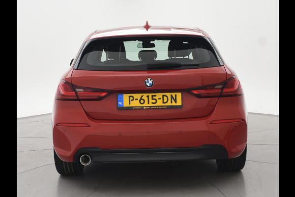 BMW 1-serie 116D LESAUTO DUBBELE BEDIENING HANDGESCHAKELD + CAMERA | SPORTSTOELEN | LED