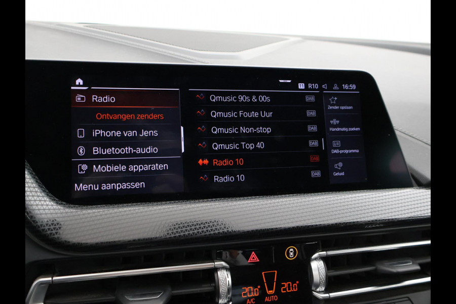 BMW 1-serie 116D LESAUTO DUBBELE BEDIENING HANDGESCHAKELD + CAMERA | SPORTSTOELEN | LED