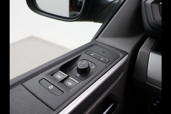 Volkswagen Transporter BULLI 2.0 TDI 150 PK DSG L2H1 DUBBEL CABINE + 2 SCHUIFDEUREN | VIRTUAL COCKPIT | ADAPTIVE CRUISE | STOELVERW.