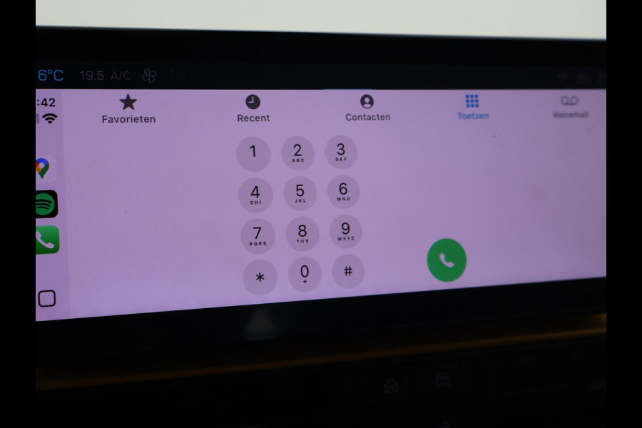 Jeep Avenger SUMMIT 54 kWh SUN YELLOW TWO-TONE + BREEDBEELD APPLE CARPLAY | CAMERA | ADAPTIVE CRUISE CONTROL