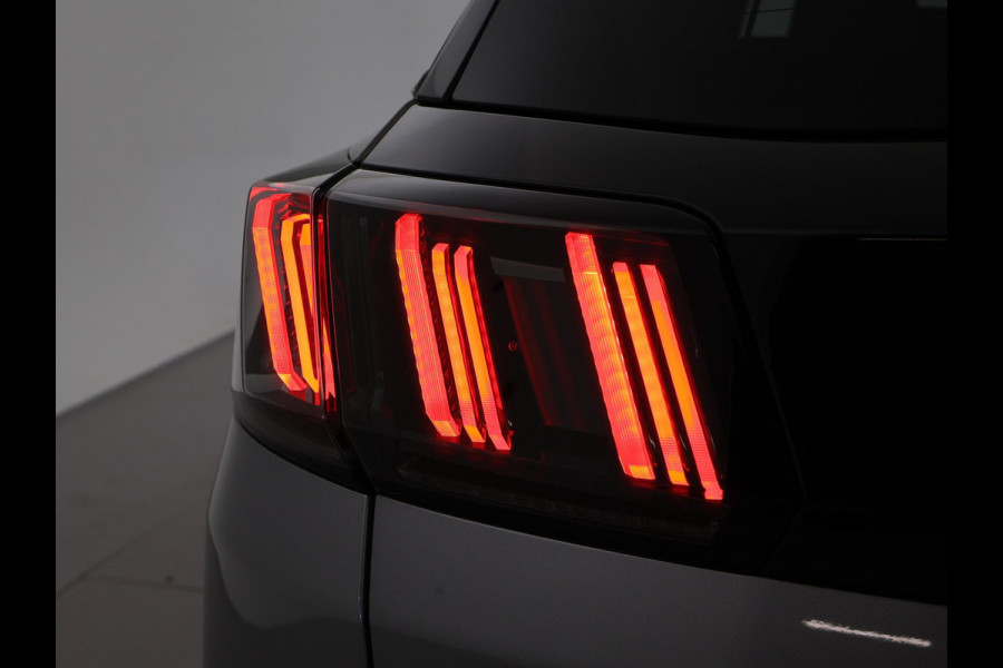 Peugeot 3008 1.2 HYBRID 145 PK AUT. GT / GT-LINE + STOELVERW. | CAMERA | ADAPTIVE CRUISE | CARPLAY | 18 INCH