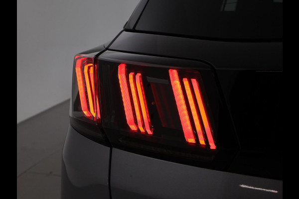Peugeot 3008 1.2 HYBRID 145 PK AUT. GT / GT-LINE + STOELVERW. | CAMERA | ADAPTIVE CRUISE | CARPLAY | 18 INCH