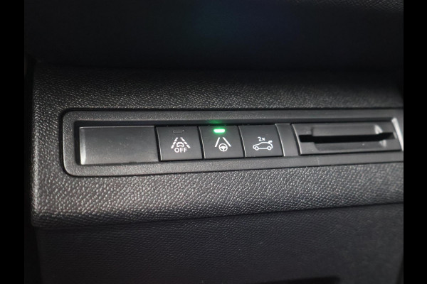 Peugeot 3008 1.2 HYBRID 145 PK AUT. GT / GT-LINE + STOELVERW. | CAMERA | ADAPTIVE CRUISE | CARPLAY | 18 INCH