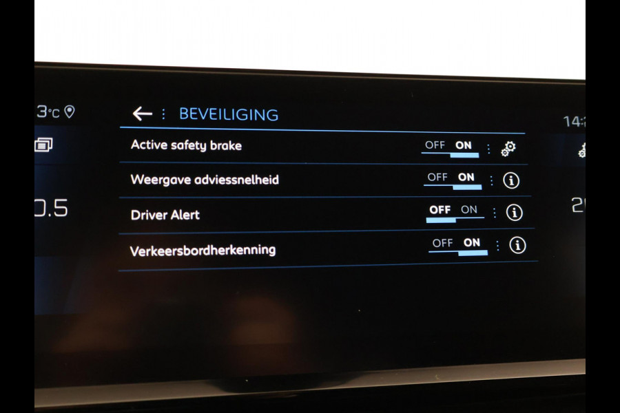 Peugeot 3008 1.2 HYBRID 145 PK AUT. GT / GT-LINE + STOELVERW. | CAMERA | ADAPTIVE CRUISE | CARPLAY | 18 INCH