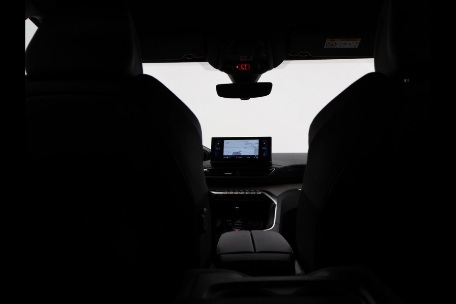 Peugeot 3008 1.2 HYBRID 145 PK AUT. GT / GT-LINE + STOELVERW. | CAMERA | ADAPTIVE CRUISE | CARPLAY | 18 INCH