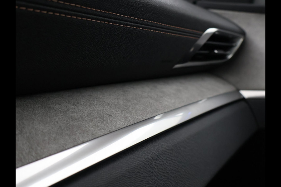 Peugeot 3008 1.2 HYBRID 145 PK AUT. GT / GT-LINE + STOELVERW. | CAMERA | ADAPTIVE CRUISE | CARPLAY | 18 INCH