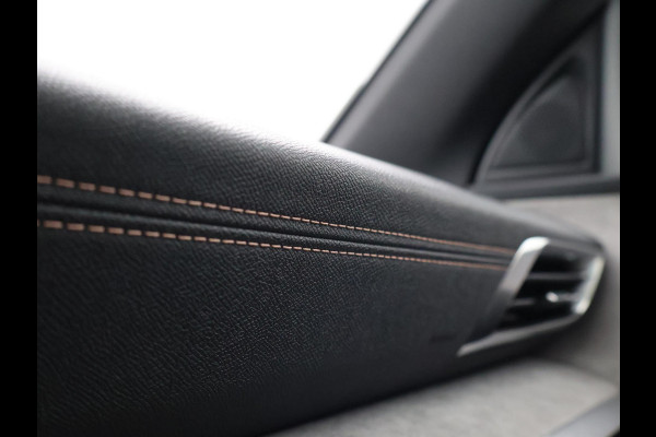 Peugeot 3008 1.2 HYBRID 145 PK AUT. GT / GT-LINE + STOELVERW. | CAMERA | ADAPTIVE CRUISE | CARPLAY | 18 INCH
