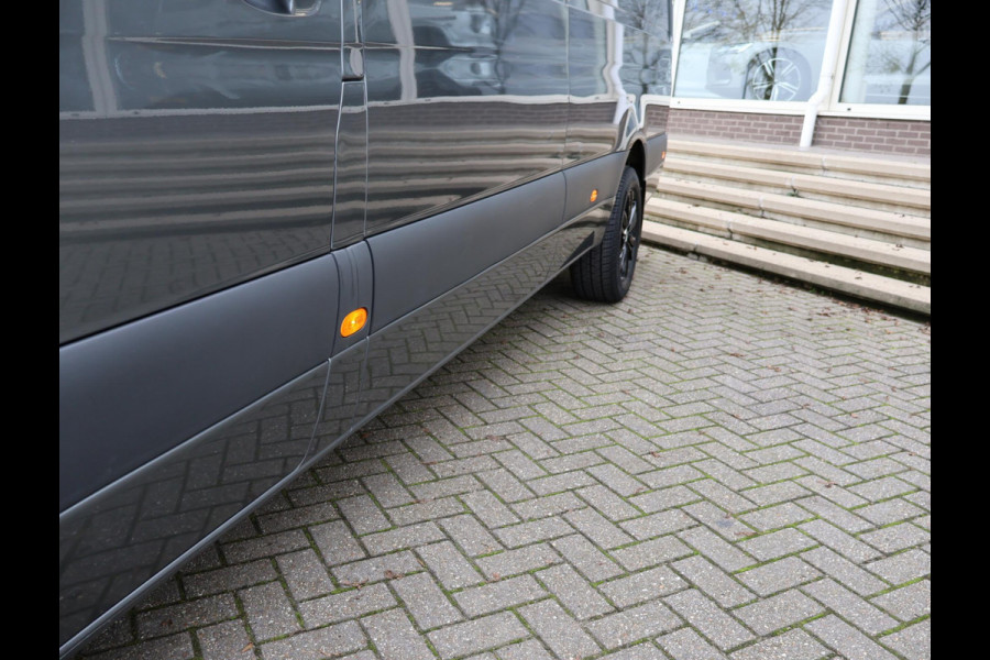 Mercedes-Benz Sprinter 319 3.0 CDI V6 190 PK L3H2 + LED / 360 CAMERA / DISTRONIC / 18 INCH / STOELVERWARMING