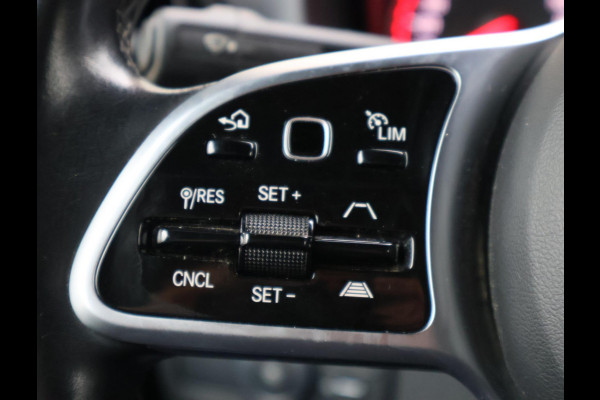 Mercedes-Benz Sprinter 319 3.0 CDI V6 190 PK L3H2 + LED / 360 CAMERA / DISTRONIC / 18 INCH / STOELVERWARMING