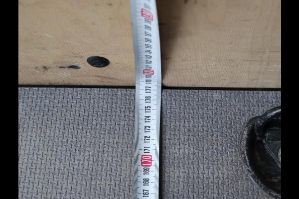 Mercedes-Benz Sprinter 319 3.0 CDI V6 190 PK L3H2 + LED / 360 CAMERA / DISTRONIC / 18 INCH / STOELVERWARMING