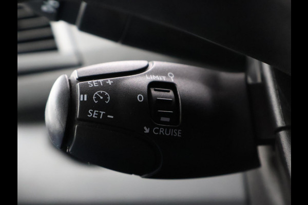 Toyota ProAce Worker 2.0 D-4D 177 PK AUT. LONG + 2 SCHUIFDEUREN / CAMERA / TREKHAAK / NAVIGATIE