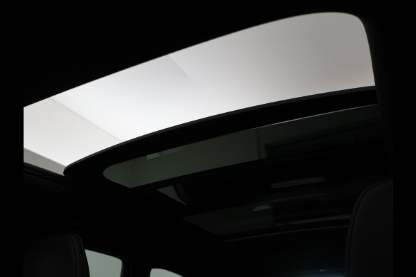 Volvo XC60 2.0 T6 PHEV 340 PK R-DESIGN + PANORAMA | STUUR/STOELVERW. | ADAPTIVE CRUISE