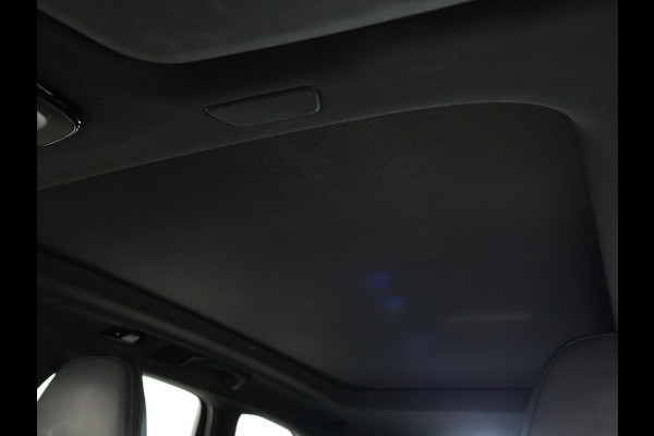 Volvo XC60 2.0 T6 PHEV 340 PK R-DESIGN + PANORAMA | STUUR/STOELVERW. | ADAPTIVE CRUISE