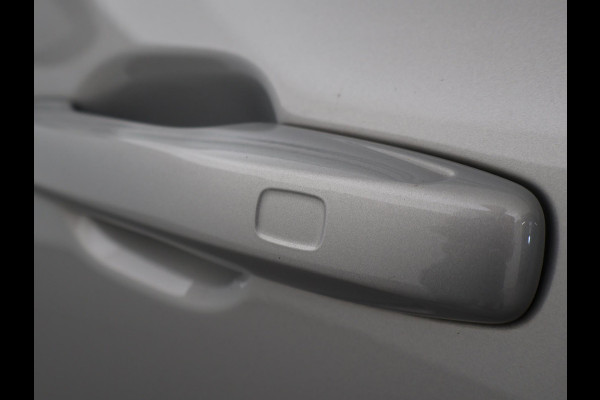 Volvo XC60 2.0 T6 PHEV 340 PK R-DESIGN + PANORAMA | STUUR/STOELVERW. | ADAPTIVE CRUISE