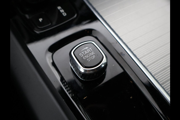 Volvo XC60 2.0 T6 PHEV 340 PK R-DESIGN + PANORAMA | STUUR/STOELVERW. | ADAPTIVE CRUISE