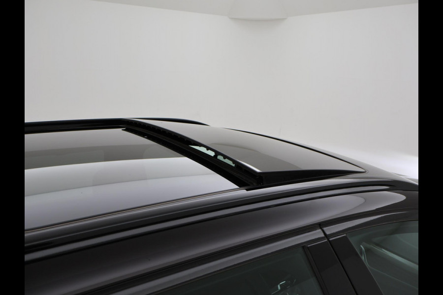 BMW 5 Serie Touring 520i 184 PK M-SPORT H.E. AUT. *ALMANDINBRAUN* + PANORAMA | NAPPA LEDER | HEAD-UP | 19 INCH