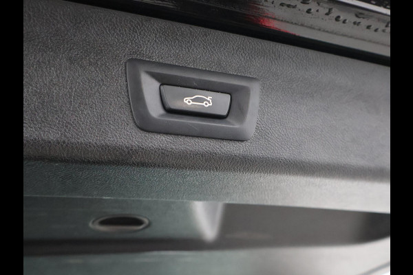 BMW 5 Serie Touring 520i 184 PK M-SPORT H.E. AUT. *ALMANDINBRAUN* + PANORAMA | NAPPA LEDER | HEAD-UP | 19 INCH