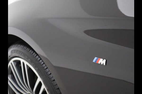 BMW 5 Serie Touring 520i 184 PK M-SPORT H.E. AUT. *ALMANDINBRAUN* + PANORAMA | NAPPA LEDER | HEAD-UP | 19 INCH