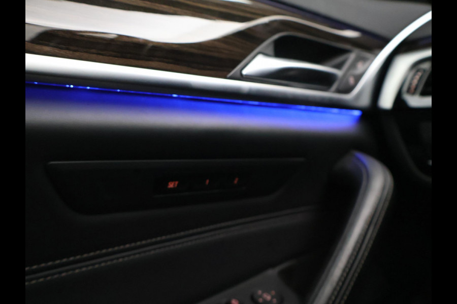 BMW 5 Serie Touring 520i 184 PK M-SPORT H.E. AUT. *ALMANDINBRAUN* + PANORAMA | NAPPA LEDER | HEAD-UP | 19 INCH