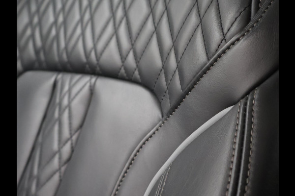 BMW 5 Serie Touring 520i 184 PK M-SPORT H.E. AUT. *ALMANDINBRAUN* + PANORAMA | NAPPA LEDER | HEAD-UP | 19 INCH