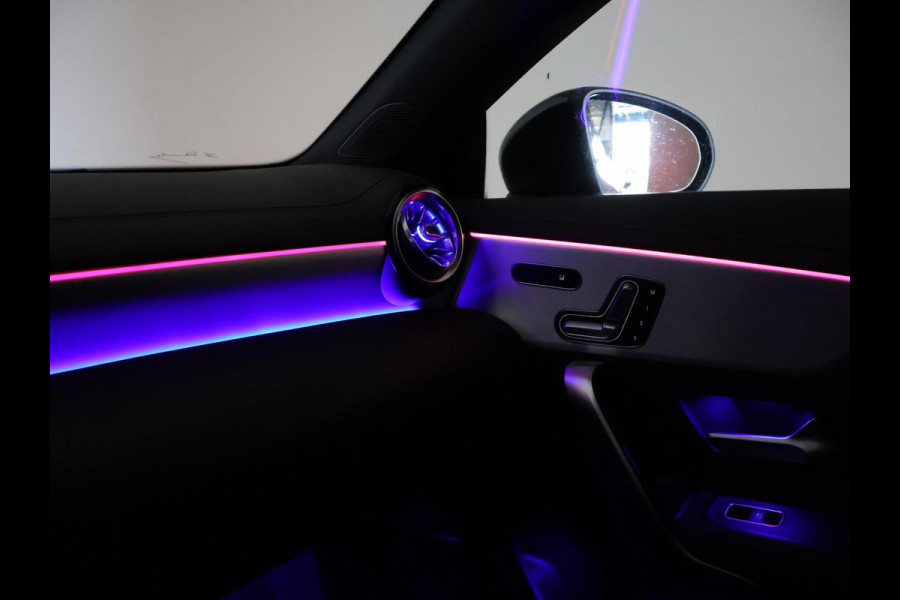 Mercedes-Benz CLA-Klasse Shooting Brake 250e PLUG-IN HYBRID AMG SPORT + PANORAMA / ELEKTR. TREKHAAK / MEMORY
