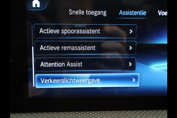 Mercedes-Benz CLA-Klasse Shooting Brake 250e PLUG-IN HYBRID AMG SPORT + PANORAMA / ELEKTR. TREKHAAK / MEMORY