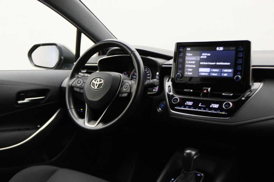 Toyota Corolla Touring Sports 1.8 Hybrid Active Camera, Apple Carplay, ACC, Lane Assist, Climate, LED