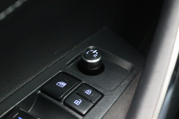 Toyota Corolla Touring Sports 1.8 Hybrid Active Camera, Apple Carplay, ACC, Lane Assist, Climate, LED