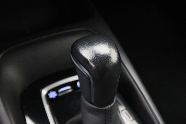 Toyota Corolla Touring Sports 1.8 Hybrid Active Camera, Apple Carplay, ACC, Lane Assist, Climate, LED