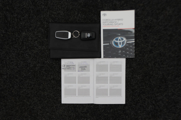 Toyota Corolla Touring Sports 1.8 Hybrid Active Camera, Apple Carplay, ACC, Lane Assist, Climate, LED