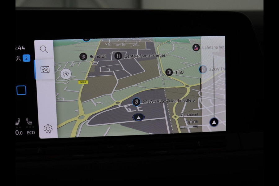 Volkswagen Golf 1.4 eHybrid Style | Stoelverwarming | Massage | Carplay | Sfeerverlichting | Navigatie | Memory | Adaptive cruise | Full LED | Parkeerhulp | Getint glas | PHEV | Plug In