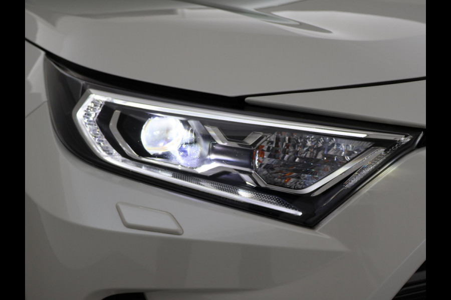 Toyota RAV4 2.5 218 PK HYBRID AUT. BI-TONE SELECTION + CARPLAY | ADAPTIVE CRUISE | CAMERA | STUUR/STOELVERW.