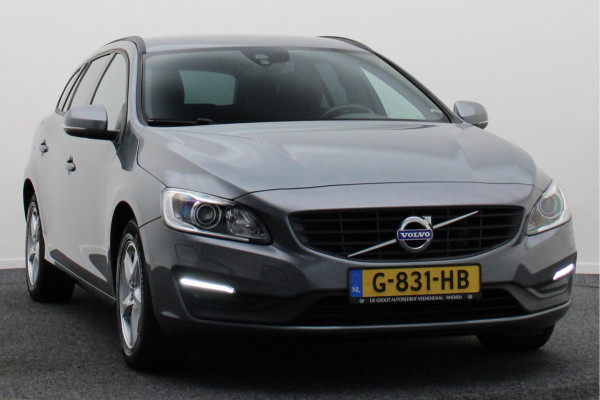 Volvo V60 1.5 T3 Polar+ Automaat Xenon, Navigatie, Stuur-/Stoelverw., Trekhaak, PDC