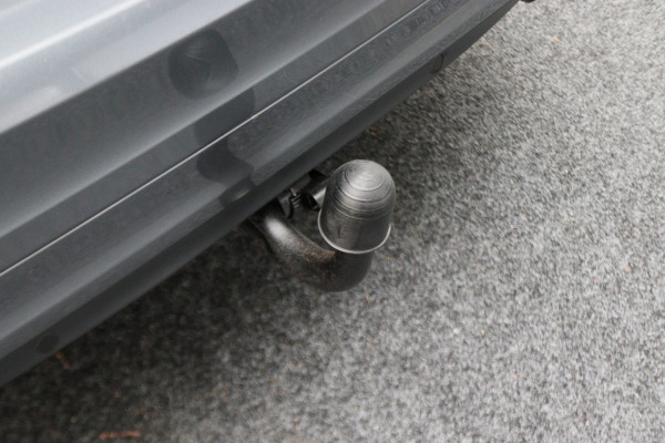 Volvo V60 1.5 T3 Polar+ Automaat Xenon, Navigatie, Stuur-/Stoelverw., Trekhaak, PDC