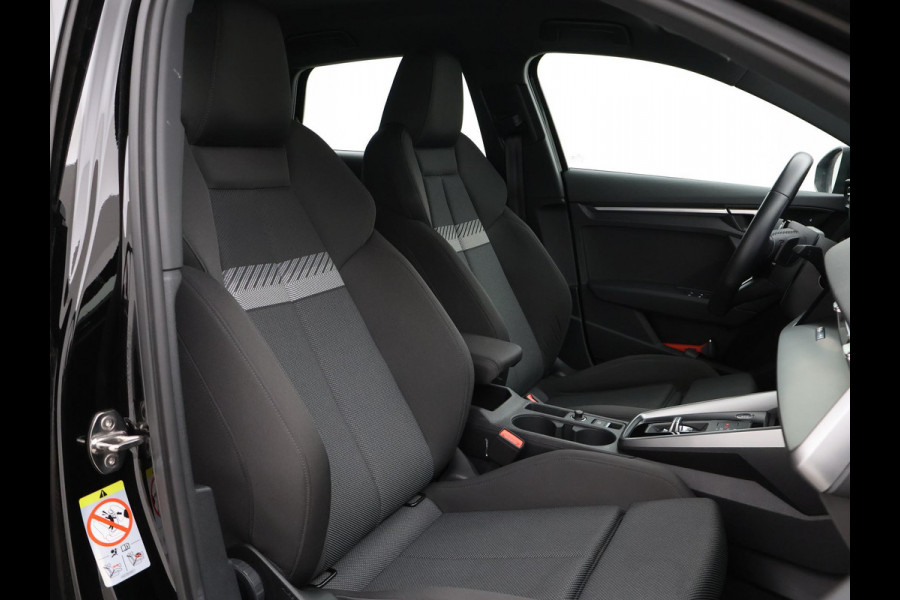 Audi A3 Sportback 40 TFSI e 204 PK PLUG-IN HYBRID + VIRTUAL COCKPIT | ADAPTIVE CRUISE | SPORTSTOELEN | LED