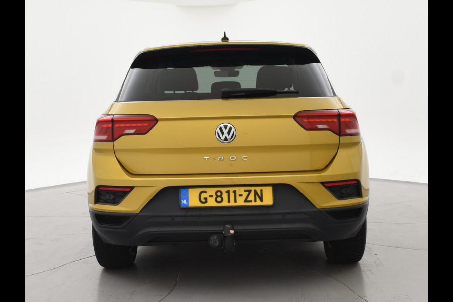 Volkswagen T-Roc 1.0 TSI + APPLE CARPLAY | TREKHAAK | STOELVERW. | KURKUMA YELLOW | CRUISE | PRIVACY