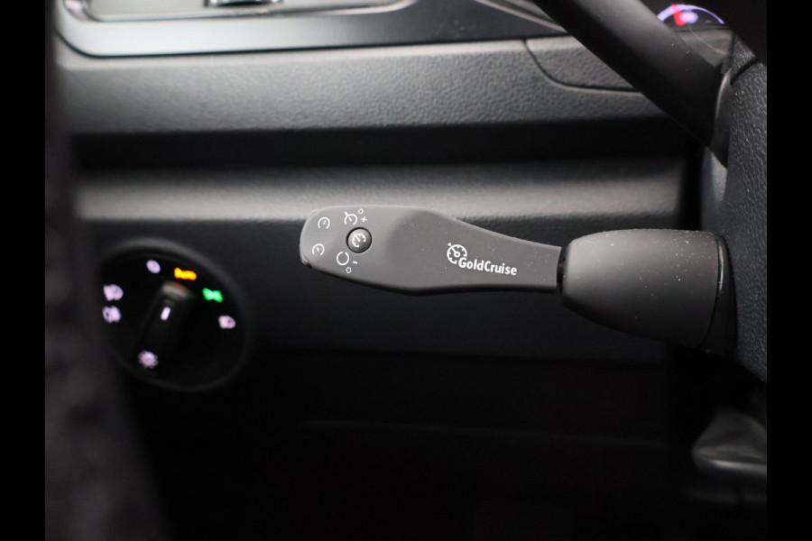 Volkswagen T-Roc 1.0 TSI + APPLE CARPLAY | TREKHAAK | STOELVERW. | KURKUMA YELLOW | CRUISE | PRIVACY