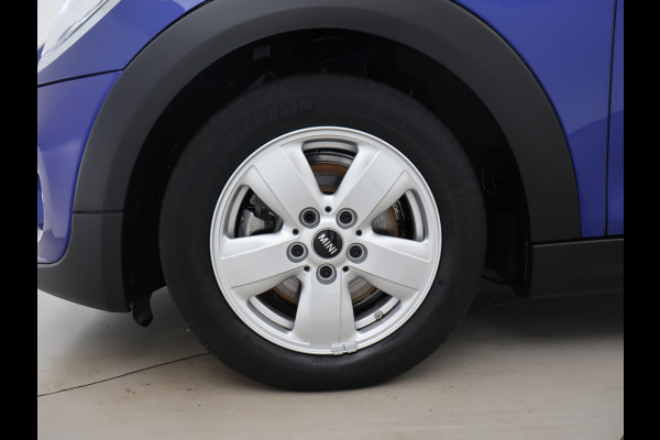 MINI Mini 1.5 COOPER SALT 5-DEURS AUT. *STARLIGHT BLUE* + LED / AIRCO