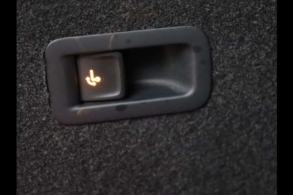 CUPRA Formentor 2.0 TSI 4DRIVE | 310pk | Trekhaak | Stoelverwarming | Camera | Adaptive cruise | 19'' | Sfeerverlichting | Keyless | Full LED | Sportstoelen | Stuurverwarming | DAB