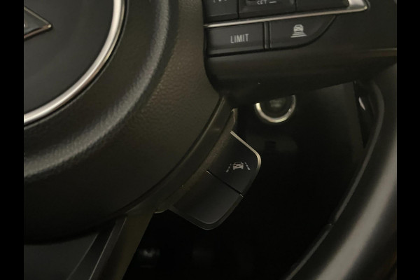 Suzuki Swift 1.2 Style Smart Hybrid AIRCO CLIMA NAVI CRUISE BLUETOOTH APPLECARPLAY CAMERA VELGEN ZEER NETTE AUTO