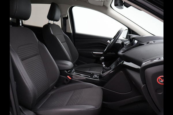 Ford Kuga 1.5 ECOBOOST 150 PK TITANIUM + APPLE CARPLAY | STUUR/STOELVERW. | CAMERA | 18 INCH