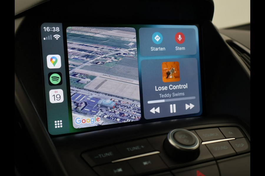 Ford Kuga 1.5 ECOBOOST 150 PK TITANIUM + APPLE CARPLAY | STUUR/STOELVERW. | CAMERA | 18 INCH