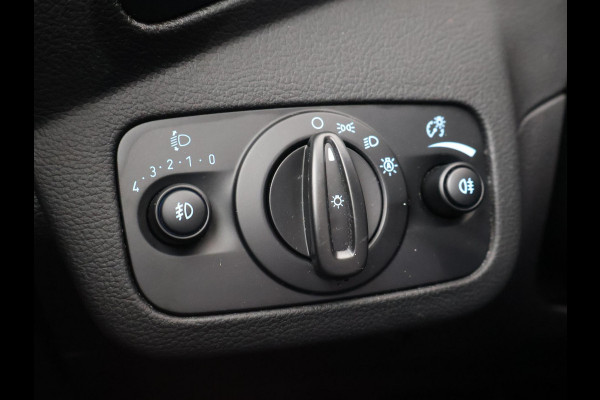 Ford Kuga 1.5 ECOBOOST 150 PK TITANIUM + APPLE CARPLAY | STUUR/STOELVERW. | CAMERA | 18 INCH