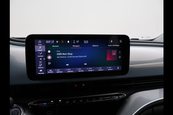 Fiat 500E 42 kWh Aut. *CELESTIAL BLUE* + STOELVERW. | CAMERA | 17 INCH | APPLE CARPLAY