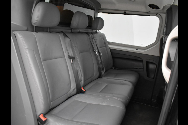 Nissan NV300 1.6 DCI 6-PERS. D.C. L2H1 + LEDER / CAMERA / NAVIGATIE