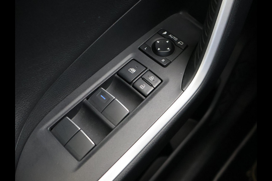 Toyota RAV4 2.5 HYBRID 218 PK NIEUW MODEL + ADAPTIVE CRUISE CAMERA | 18 INCH | ELEKTR. KLEP | PRIVACY GLASS