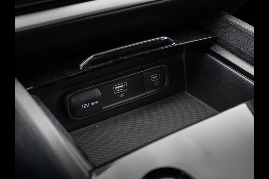 Kia Sportage 1.6 T-GDi Plug-in Hybrid AWD Dark Edition | Navigatie | Achteruitrijcamera |