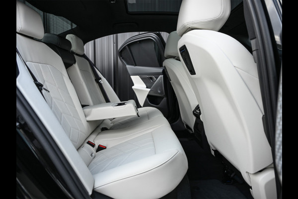 BMW 5 Serie 550e XDRIVE M-SPORT PRO | SHADOW LINE | PANORAMADAK | NL-AUTO | ICONIC GRILL | COMFORT ACCESS | BOWERS & WILKINS | COMFORT SEATS